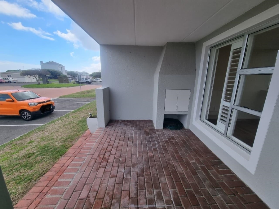 To Let 2 Bedroom Property for Rent in Big Bay Western Cape